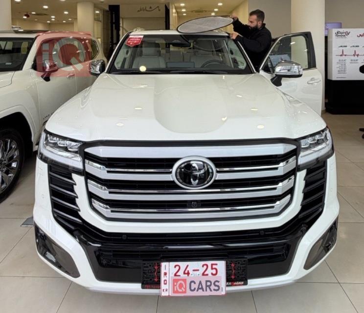 تويوتا لاندكروزر